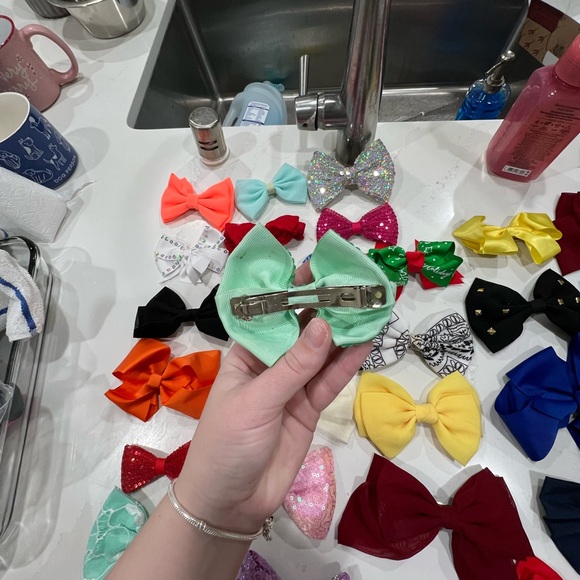 Colorful Bow Collection - Picture 5 of 5
